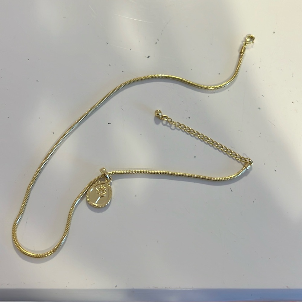 Uncommon James gold necklace